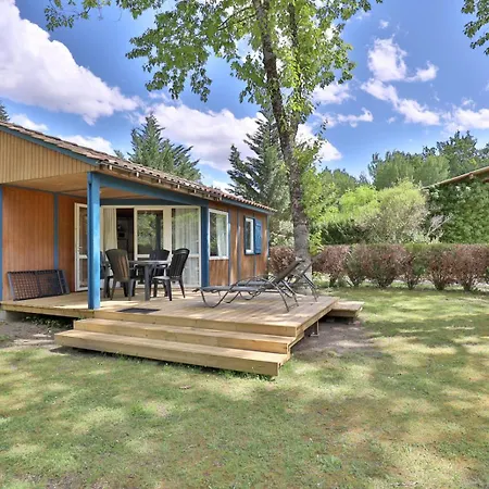 Kamp alanı L'etang D'ardy ***