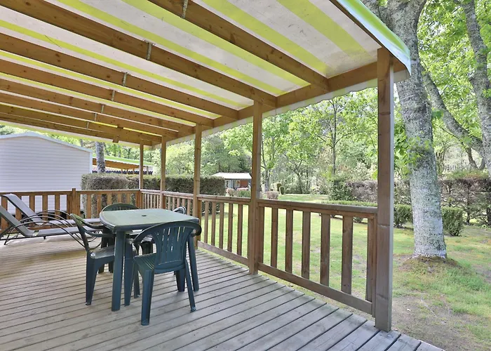 Kamp alanı L'etang D'ardy ***