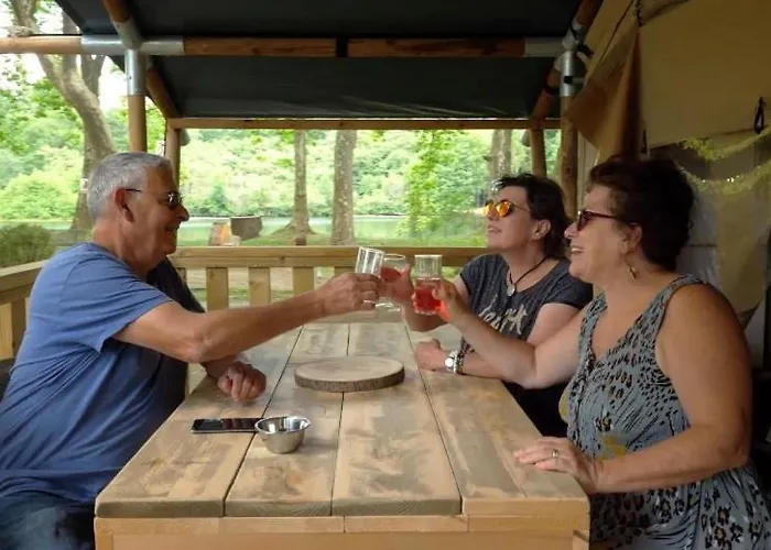 L'etang D'ardy *** Kamp alanı