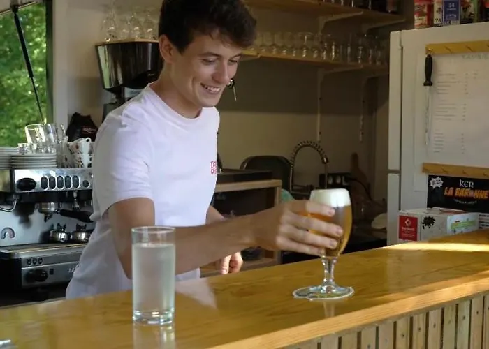 Kamp alanı L'etang D'ardy *** *